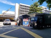 Jasad mangsa tragedi tanah runtuh dibawa ke Hospital Sungai Buloh