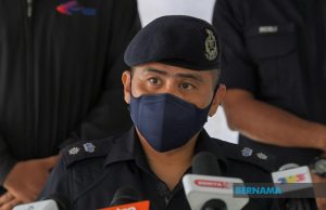 Bayi perempuan ditemukan dalam kotak di kebun Jemaluang