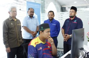 Masjid Jamek Shaik Eusoff antara yang ulung miliki E-Library tajaan YBR