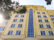 Hotel tumpuan warga China diserang, tiga lelaki terbunuh