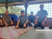 Lebih 12 hektar tanah diserahkan kepada Orang Asli Kampung Deraman