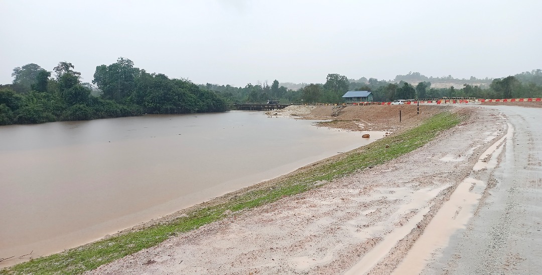 Binaan Benteng Punca Banjir Terburuk Di Pasir Mas Rantau Panjang