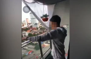 Baling botol arak, polis reman dua suspek