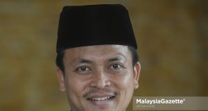 masjid PH BN miskin tegar