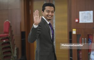 Mengapa Azam Baki dilihat ‘kebal’ – Syahir Sulaiman