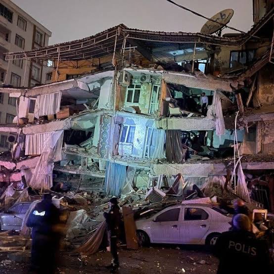 Angka kematian gempa bumi di Turkiye mungkin meningkat lapan kali ganda