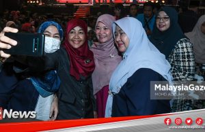 MGNews: Laporan PBD: Guru Kini Diberi Autonomi Pilih Secara Manual Atau Hibrid – Menteri Pendidikan
