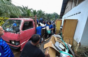 UTHM hantar sukarelawan bantu kerja-kerja pembersihan