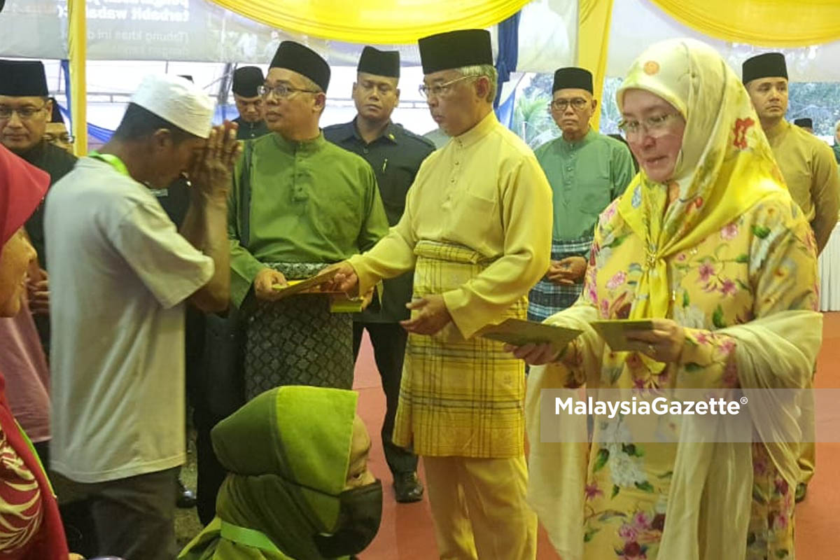 Lebih 1,000 rakyat Raub berbuka puasa bersama Agong, Permaisuri