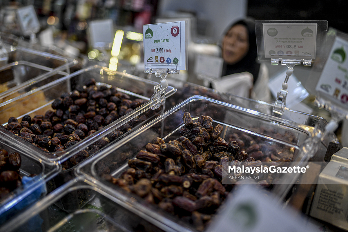 MGF29032023 BUAH KURMA RAMADAN12