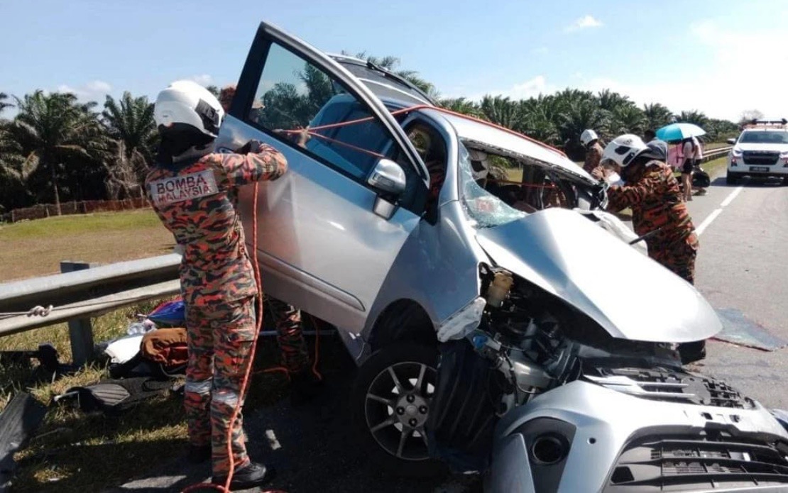 Dua Maut Lima Cedera Dalam Kemalangan Libatkan Dua Kenderaan