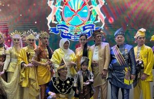 Kisah hidup Cik Siti Wan Kembang difilemkan