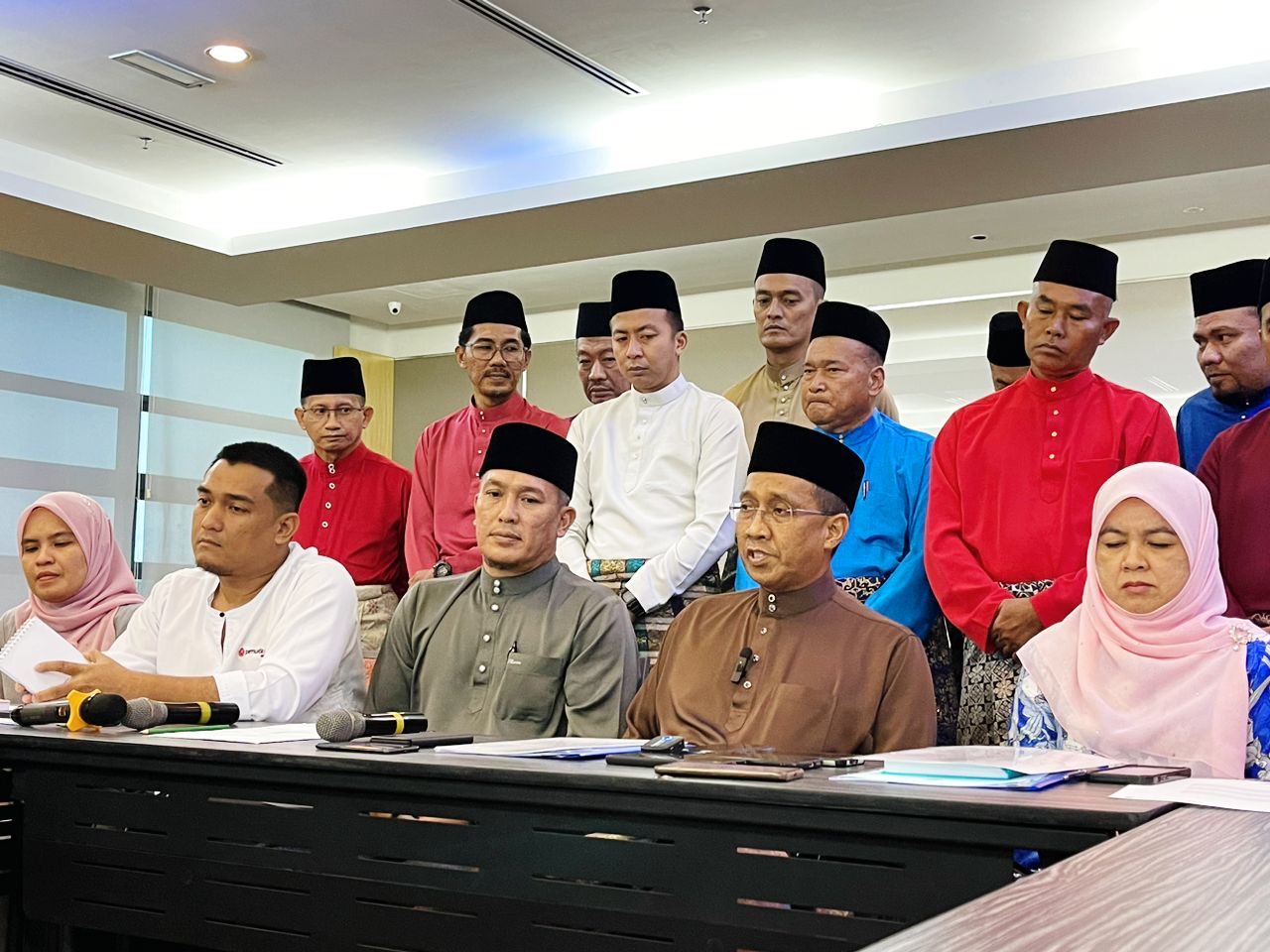 UMNO Pekan Sokong Usaha Tuntut Keadilan Terhadap Najib