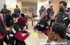Saya sihat belaka cuma tak larat nak puasa – Tukang kebun