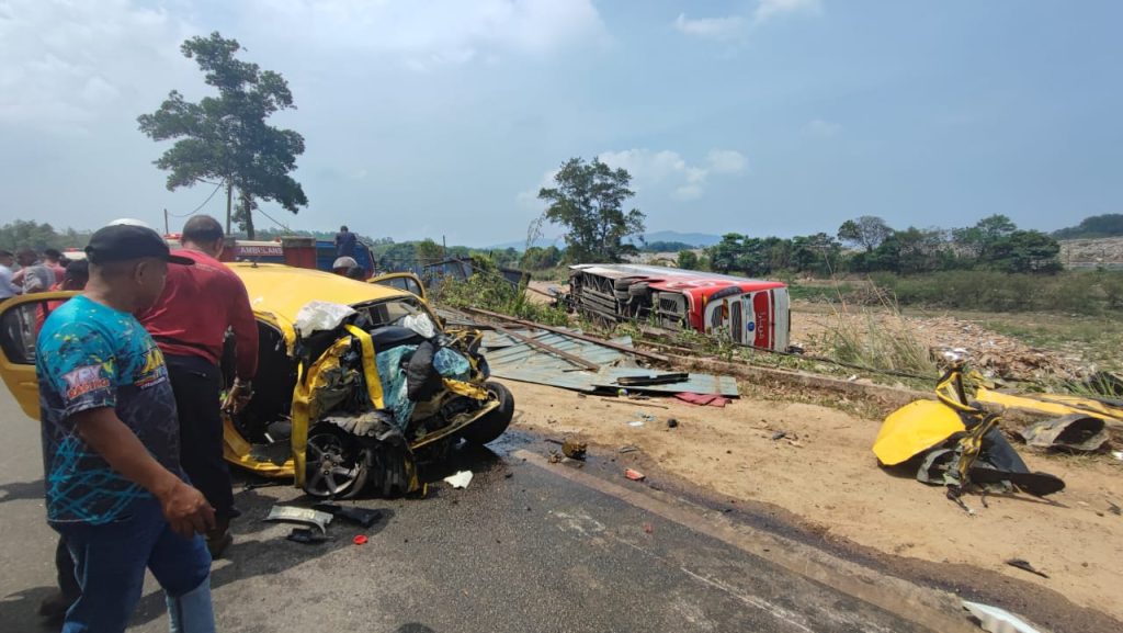 Myvi Bertembung Bas Ekspres, Suami Isteri Maut