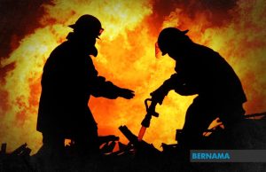 Dua cedera dalam kebakaran gudang simpanan bahan kimia