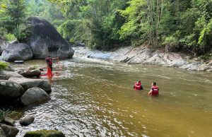 Remaja dipercayai lemas ketika mandi di Monkey Rock