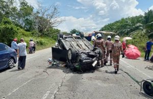 Dua lelaki maut dalam nahas tiga kenderaan