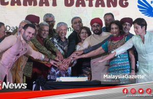 MGNews: Semua Parti ‘Friends of BN’ Mohon Dan Semua Dipertimbangkan – Ahmad Zahid