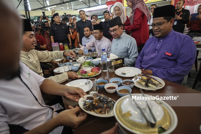 PM Solat Jumaat Lunch Cyber