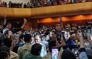 Tingkatan 6 tidak perlu terikat sangat dengan peraturan sekolah -PM