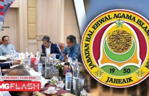 KJ Bersama PM Bincang Pasal Ekonomi. Jaheaik Cari Perempuan ‘Catwalk’ Di Depan Gerbang #MGFlash