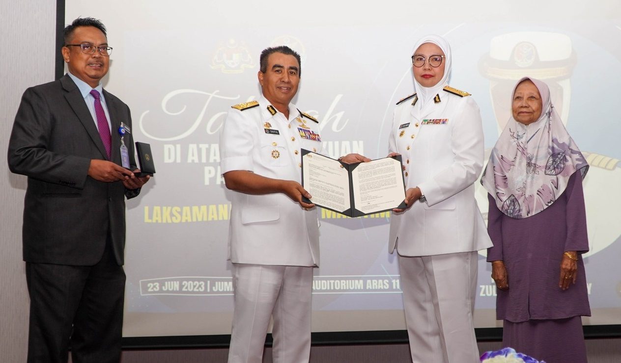 Zulinda Wanita Pertama Dilantik Laksamana Pertama Maritim