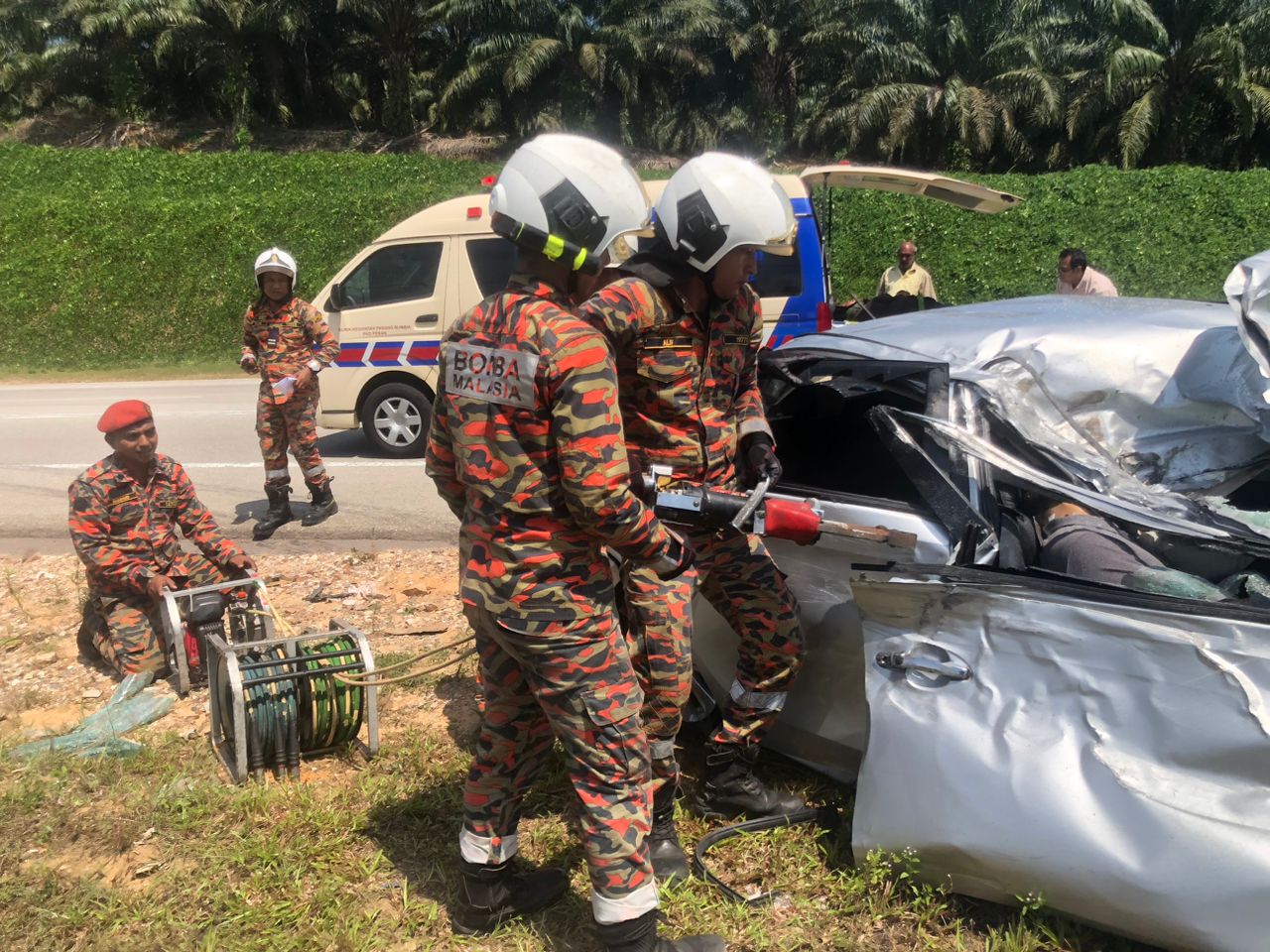 Tiga Maut Dalam Nahas Di Jalan Kuantan-Segamat