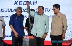 Saya jumpa anak muda untuk tahu keluh kesah mereka – PM