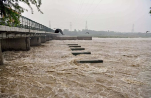Penduduk New Delhi dipindahkan, paras air sungai meningkat