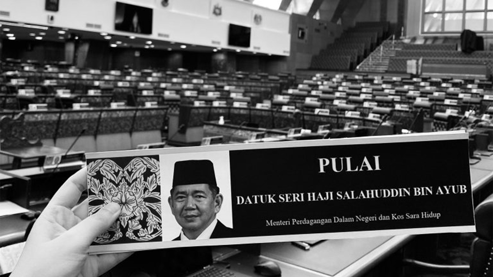 Airmata jatuh saat melangkah ke Parlimen, luah anak Salahuddin