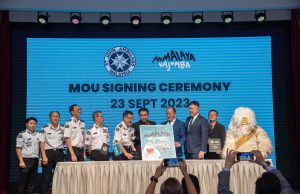 Pengeluar gula-gula terkemuka Malaysia, Nicko Jeep Manufacture Sdn Bhd menandatangani MOU bersama St John Ambulans untuk program 'Berkhidmat untuk Masyarakat'.