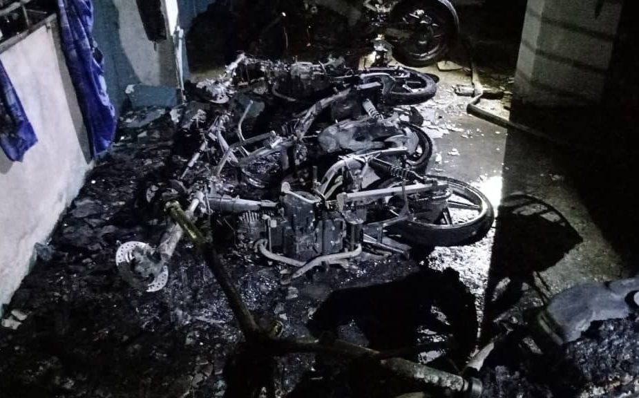 Sembilan motosikal, bilik Kafa terbakar di Pangsapuri Sri Penara