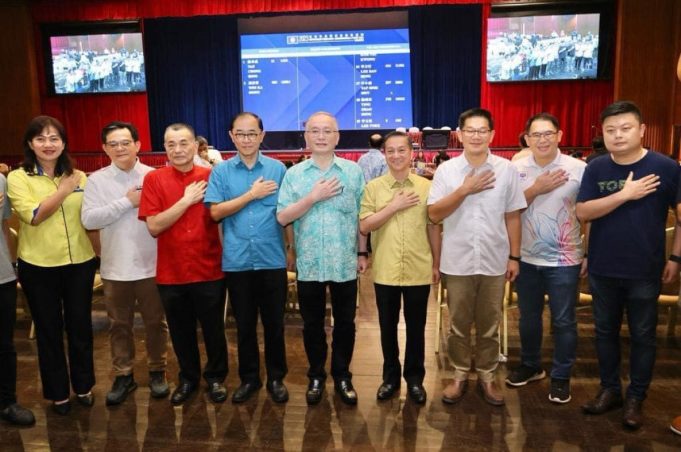 Wee Ka Siong MCA