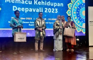1,600 keluarga India terima sumbangan Yayasan Petronas sempena Deepavali
