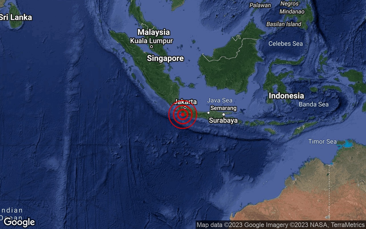 Gempa bumi 5.3 magnitud berlaku di Jawa