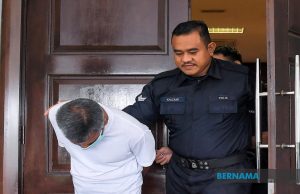 Warga asing dipenjara 22 tahun, 15 sebatan sumbang mahram anak tiri hingga lahirkan anak haram
