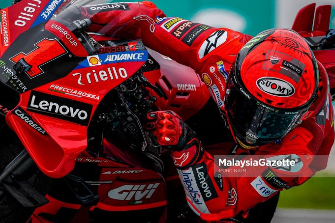 MGF101102023_MOTO GP-4_1
