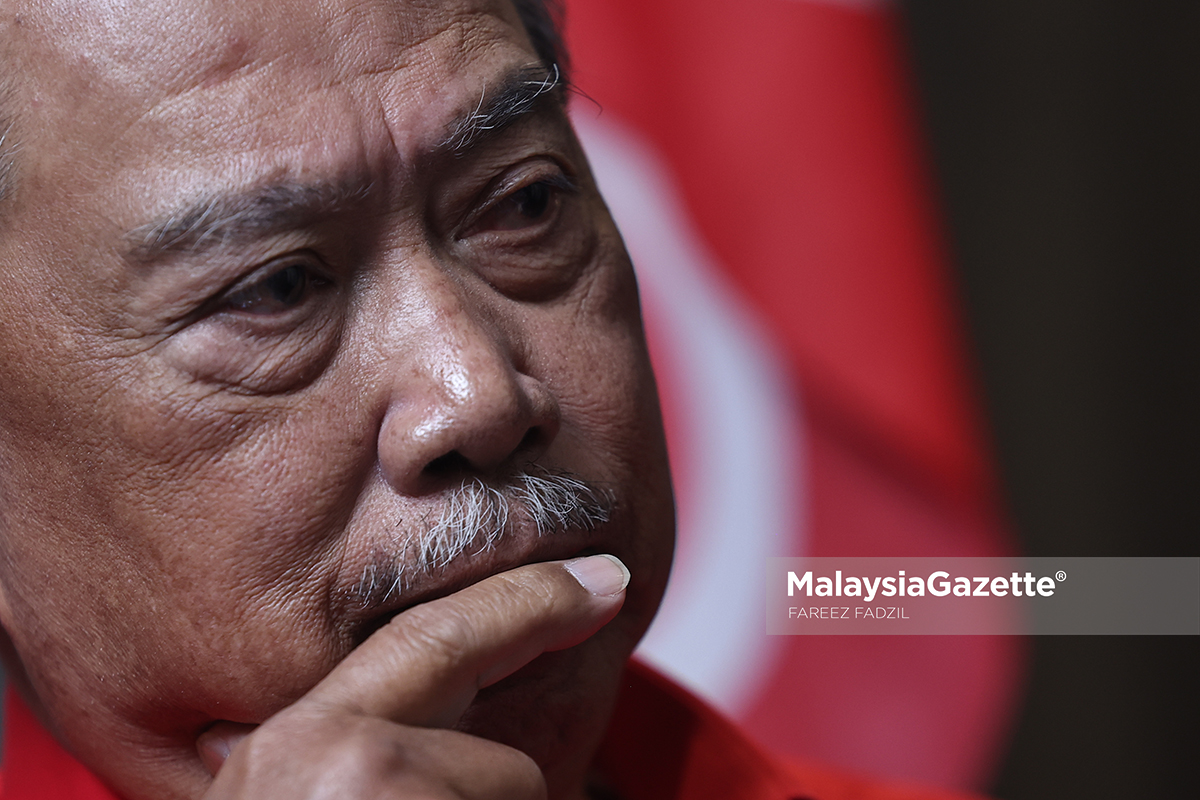 Nak Lawan Saya Bertanding Jawatan Presiden Tahun Depan - Muhyiddin