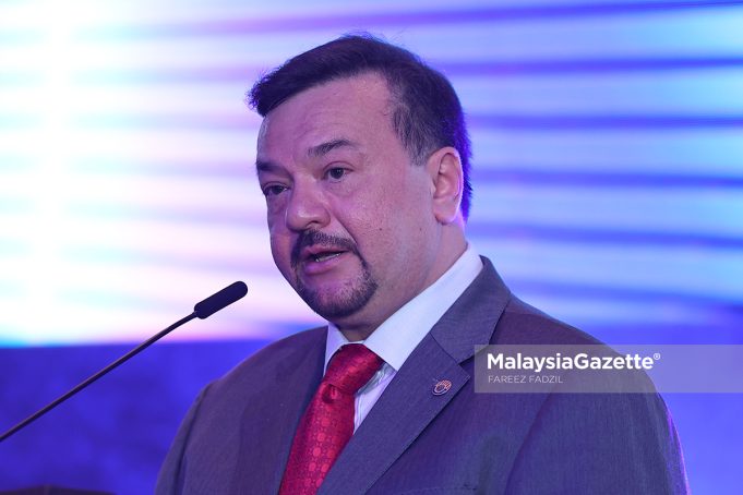 Amir Hamzah Azizan