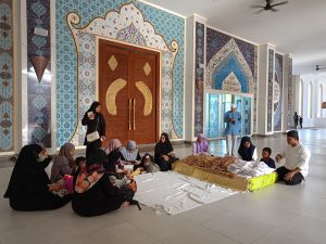 Jenazah M Daud Kilau tiba di Masjid Tuminah Hamidi