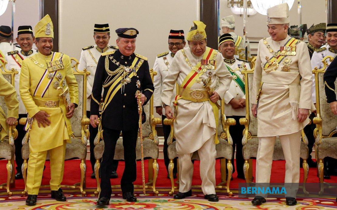 Perwakilan asing zahir ucapan tahniah kepada Sultan Ibrahim
