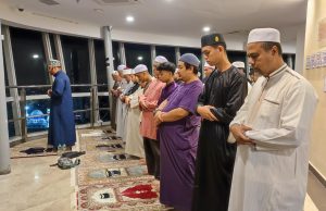 Jemaah Tahajud Healing Sampai Pagi di Menara 188