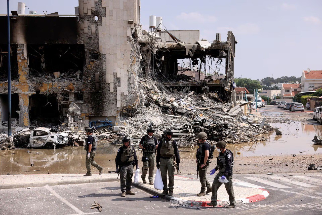 Israel bunuh hampir 100 profesor, musnahkan semua universiti