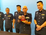 Dua adik beradik calar, cabut lambang, pendaftaran kereta rasmi hakim ditahan polis