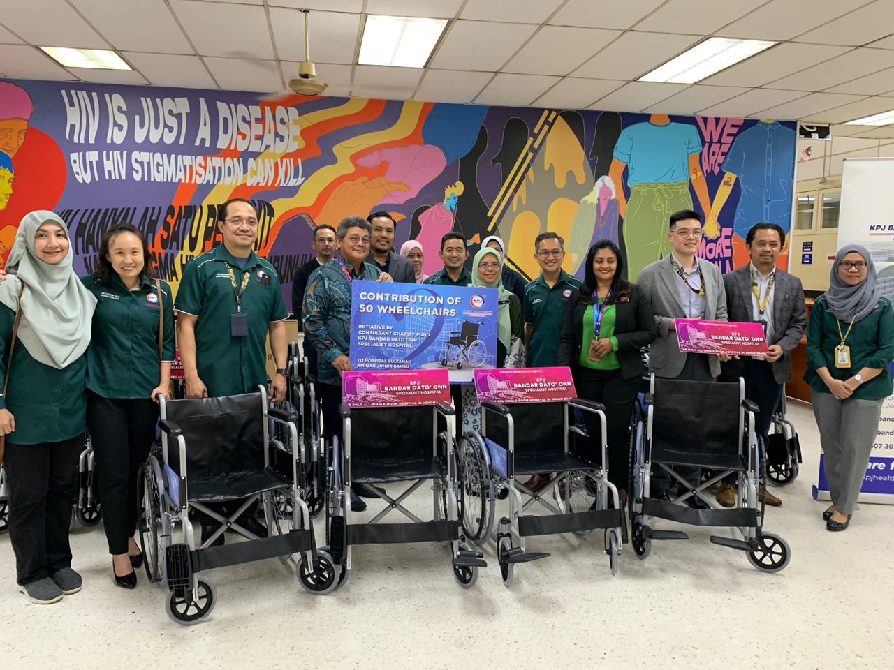 Hospital Pakar KPJ Bandar Dato’ Onn sumbang 50 kerusi roda kepada HSA