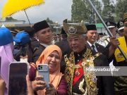 Sambutan keberangkatan pulang Agong, Permaisuri meriah di Pahang