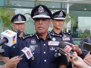 Pengasuh pukul budak lelaki belum dikesan – Polis