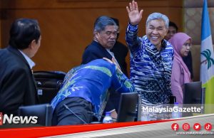 MGNews: Penjawat Awam Kontrak: PM, KSN, KPPA Lebih Layak Untuk Jawab – Ahmad Zahid