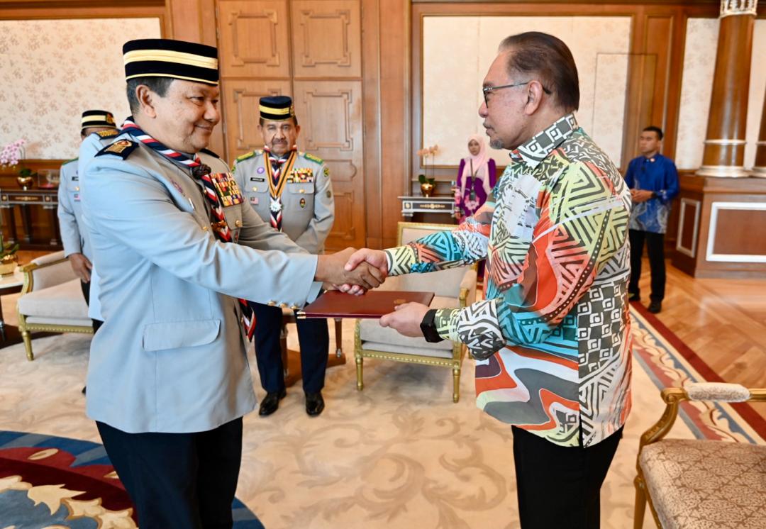Mohd Zin dilantik Ketua Pengakap Negara ke-7